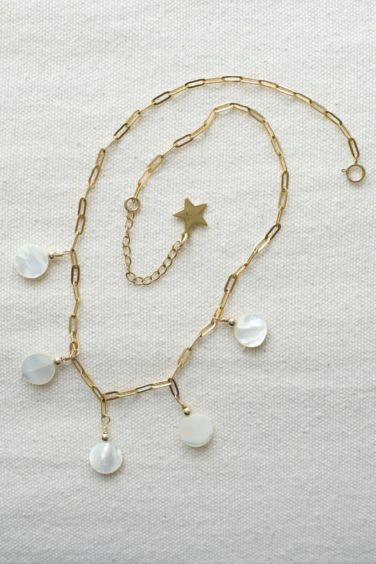 Full Moon Pearl Necklace
