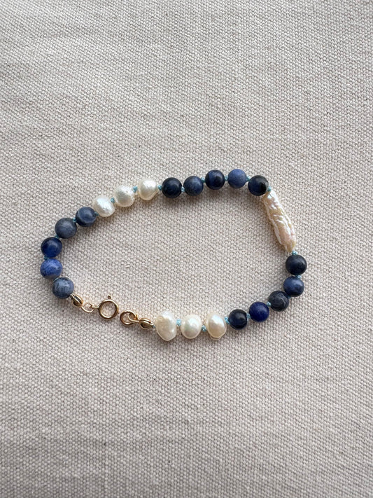 Blue Sodalite & Pearl Bracelet